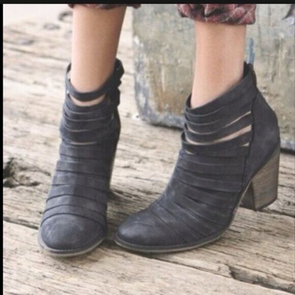 Free People Shoes - Free People Hybrid Heel Boot Black Size 40